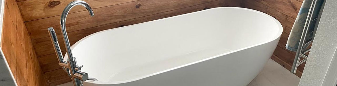 Bathtub Installation & Repair by DiLago's Plumbing | Melbourne, FL